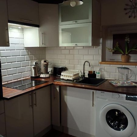 Apartament Pod Lasem Tenczynek ภายนอก รูปภาพ