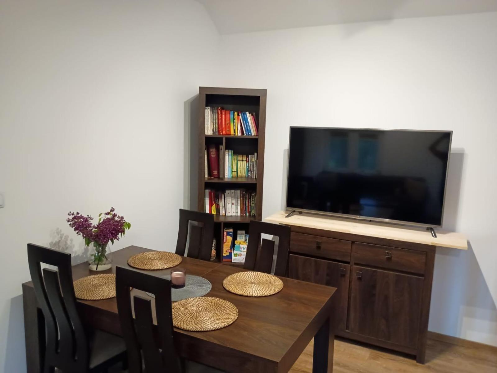 Apartament Pod Lasem Tenczynek ภายนอก รูปภาพ